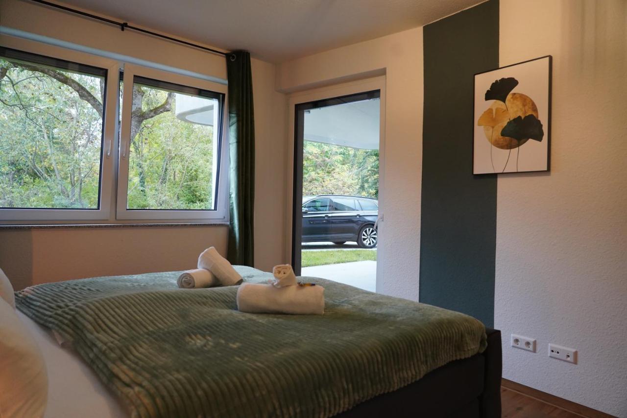 Design-Apartment I Direkt Im Zentrum I Boxspring I Nespresso I Terrasse Mit Garten I Parkplatz 바트크로찡엔 외부 사진